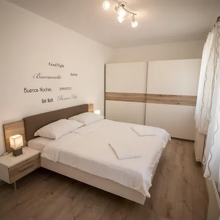 Апартаменты Gracia 1