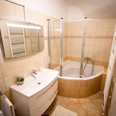 Gracia 1 Апартаменты Башка