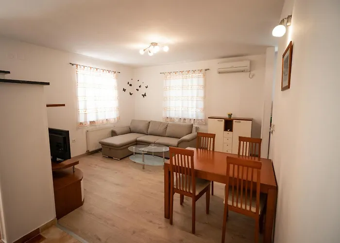 Lägenhet Gracia 1 *